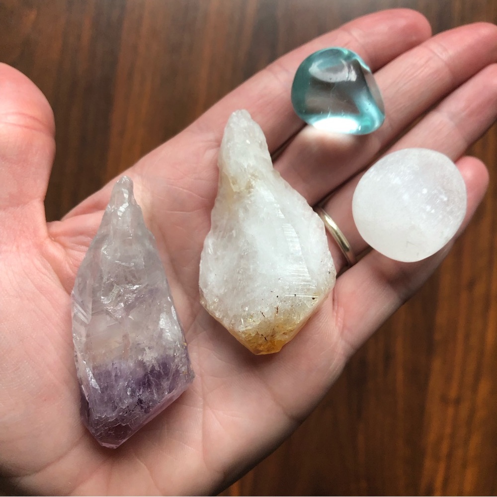 Bundle Set of 4 Crystals Tumbled Stones - Picture 2 of 12